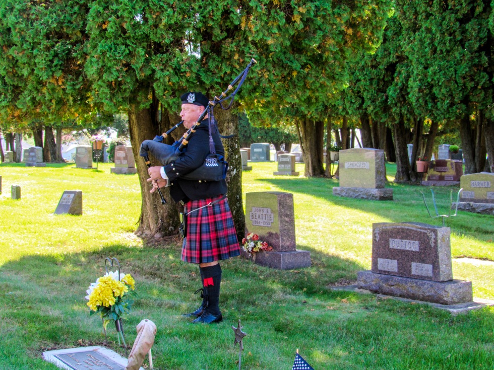 Dodge Center Riverside Cementary